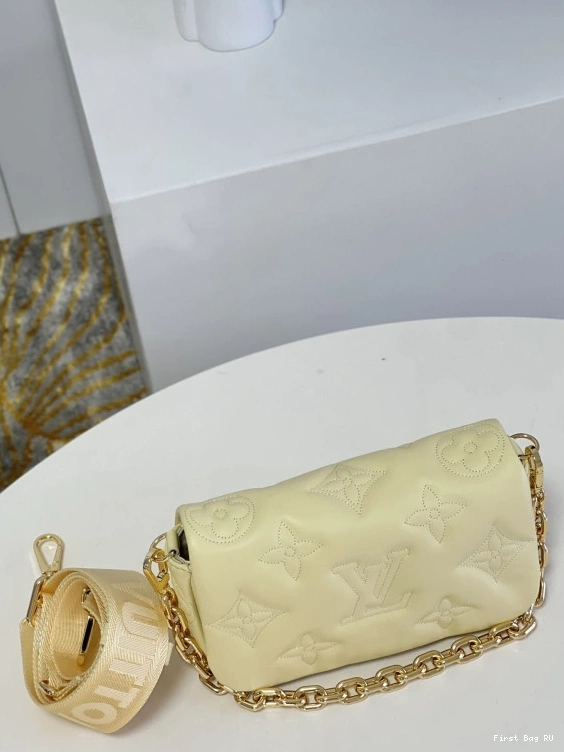 Firstbags ru BUBBLEGRAM STRAP WALLET VUITTON LOUIS ON 0806